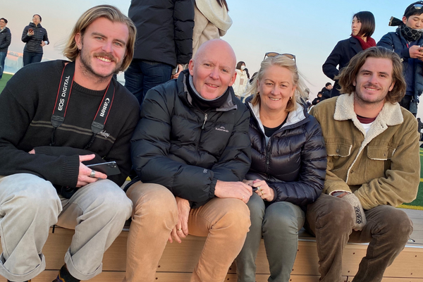 dennis-and-family600x400